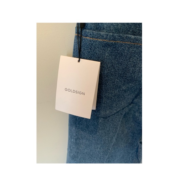 Goldsing- The Classic Fit high-rise straight leg. - Picture 5 of 6